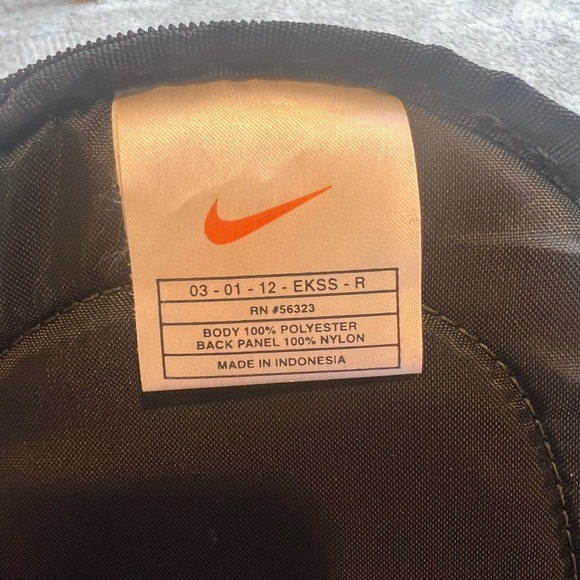 Nike Backpack New never Used Without Tag - Picture 3 of 3